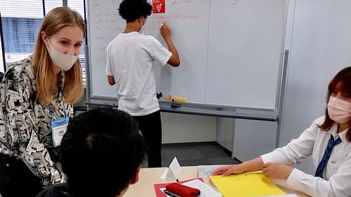 Brainstorming 1 高校生グローバル人材育成プログラム 大阪　UKPLUS Osaka