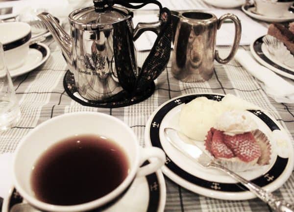 London Tea Room 堂島でアフタヌーンティーイベント