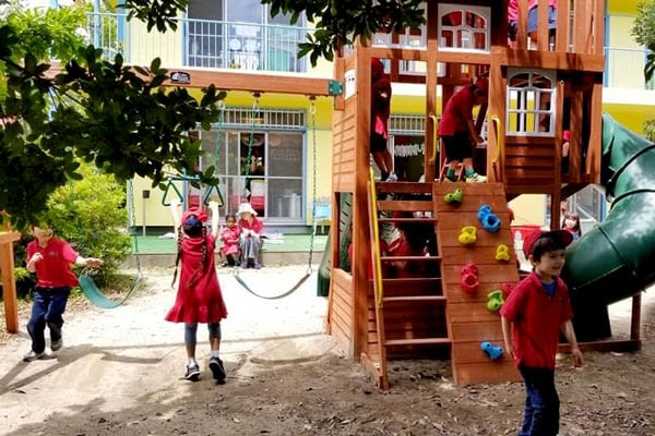 outside play gym